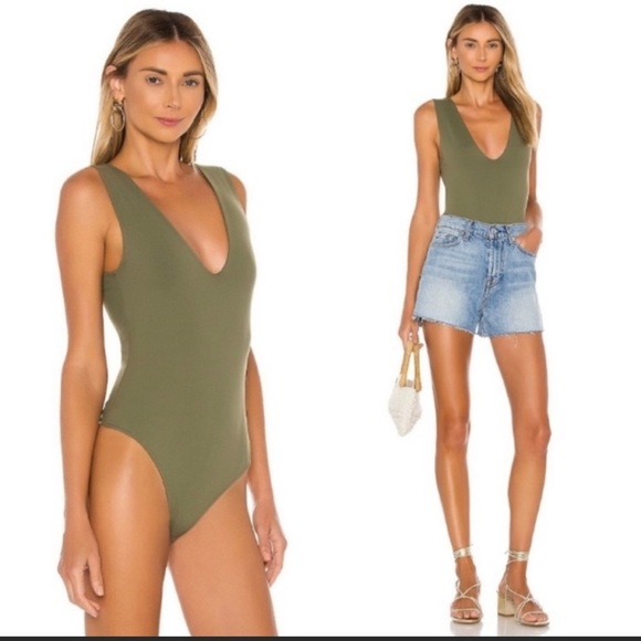 NWT Free People Keep It Sleek Bodysuit Size Large💕 - Picture 2 of 2